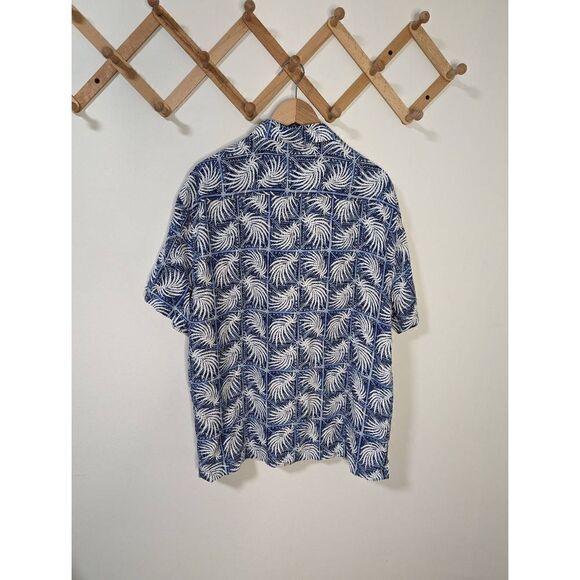 Nat Nast Blue and White Palm Leaf Silk Cotton Blend Button Down Shirt - Size XL - Picture 5 of 6
